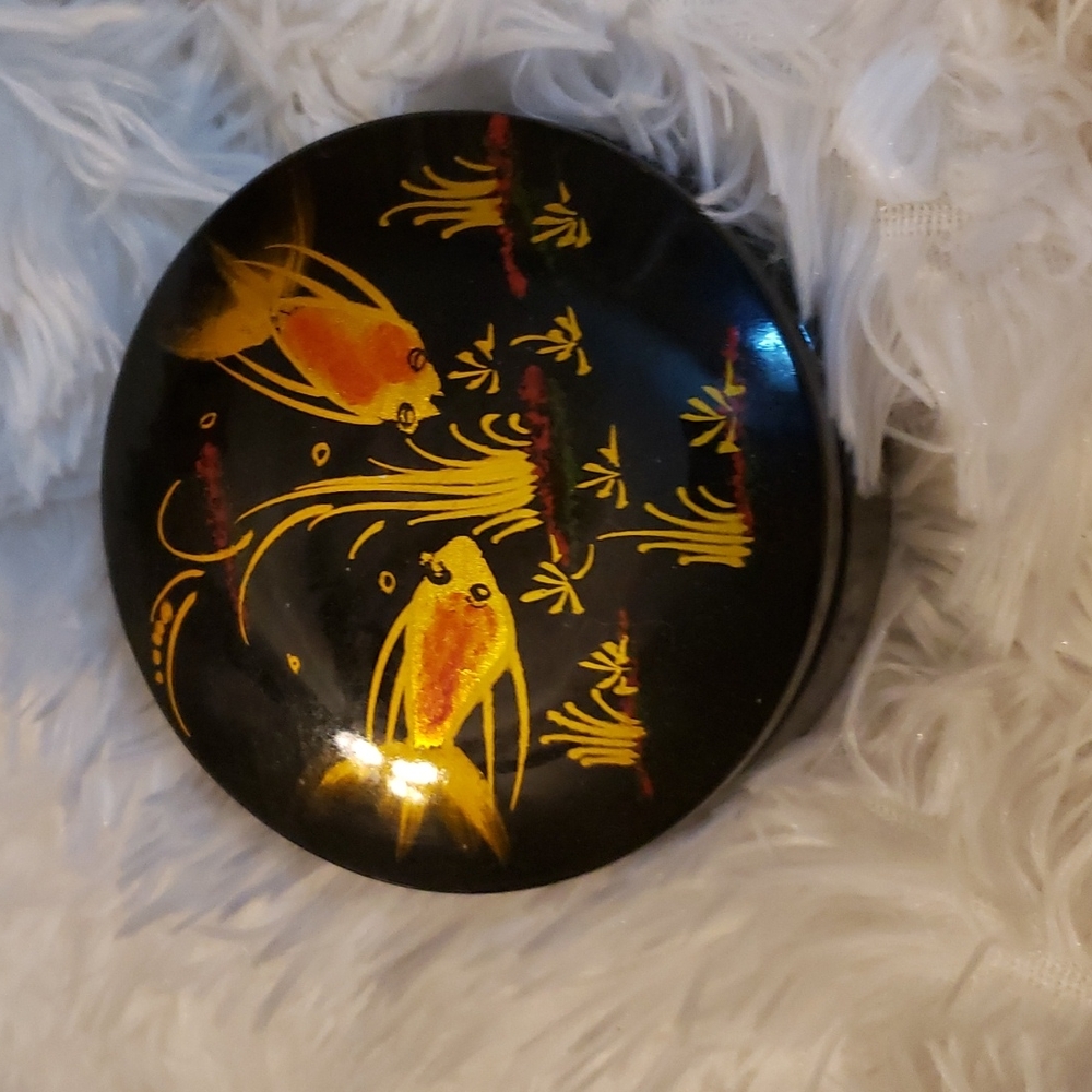 Hand painted Gold Fish with Lid